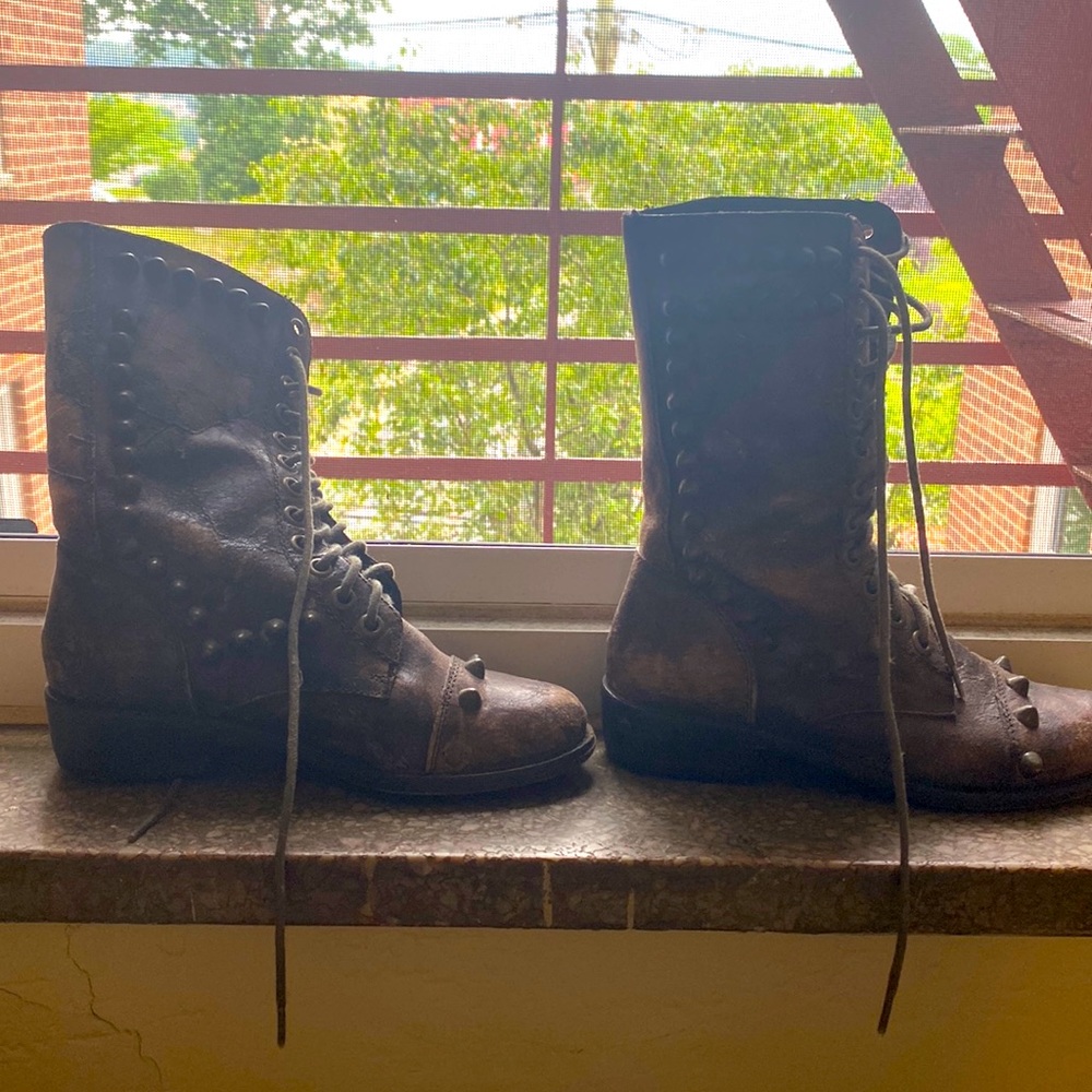 Distressed leather studded boots size 7